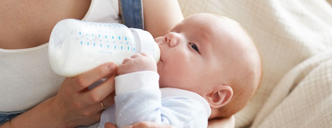 Nutrición Infantil Comparando Leche Materna y Leche de Fórmula